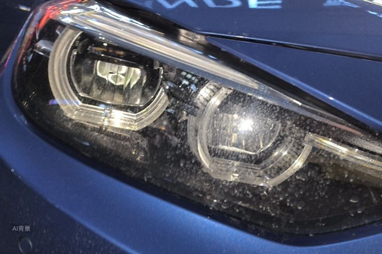 BMW 3 Series 2018 immagine di auto #8