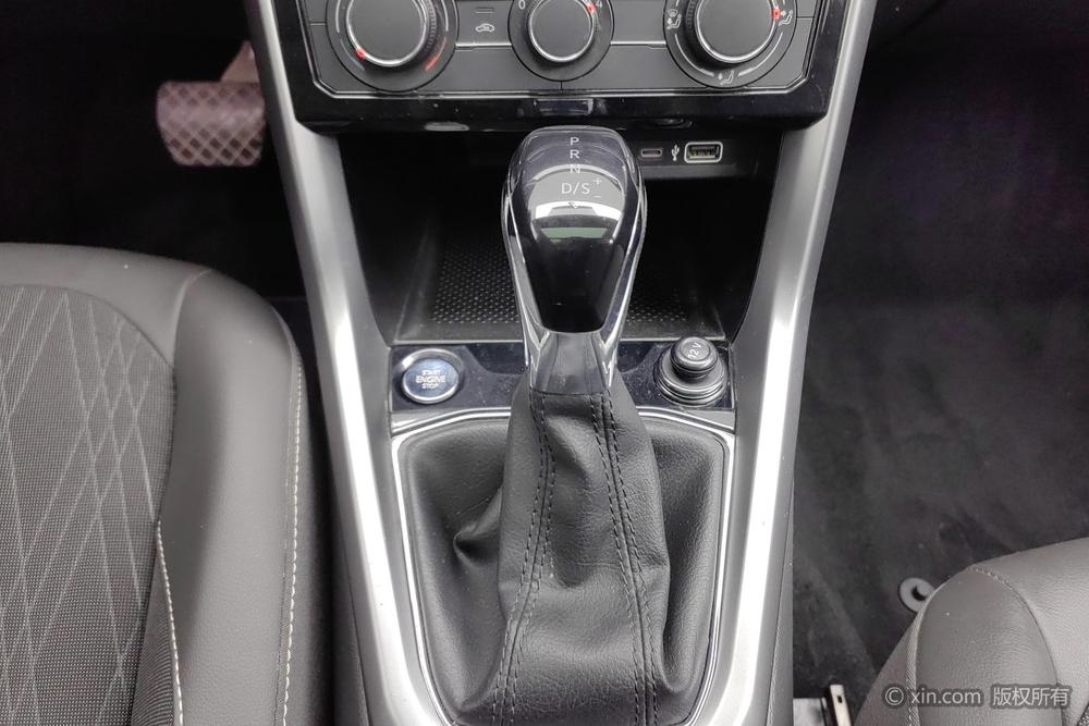 Volkswagen T-Cross 2021 #14 Volkswagen T-Cross 2021 immagine di auto #14