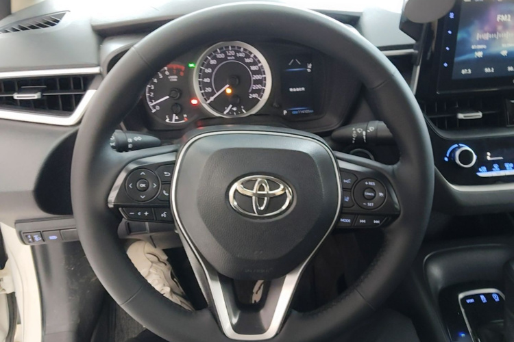 Toyota Corolla 2020 car image #11