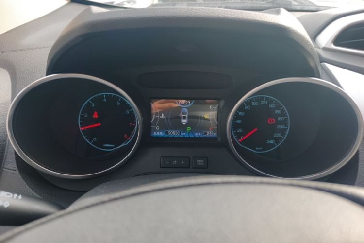 BYD Yuan 2018 #12 BYD Yuan 2018 immagine di auto #12