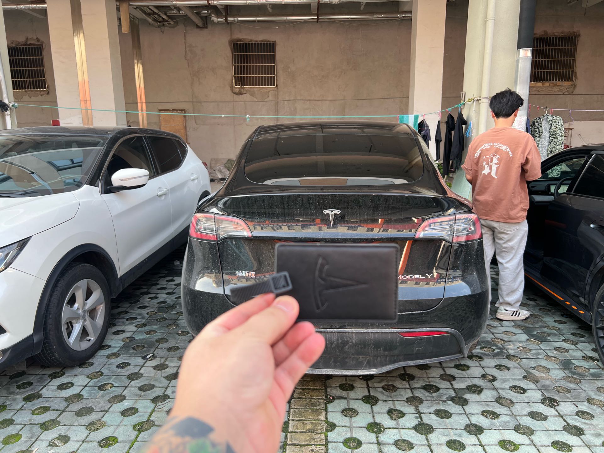 Tesla Model Y 2023 immagine di auto #7