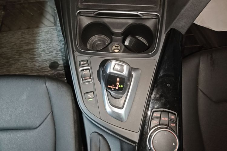 BMW 3 Series 2016 #14 BMW 3 Series 2016 car image #14