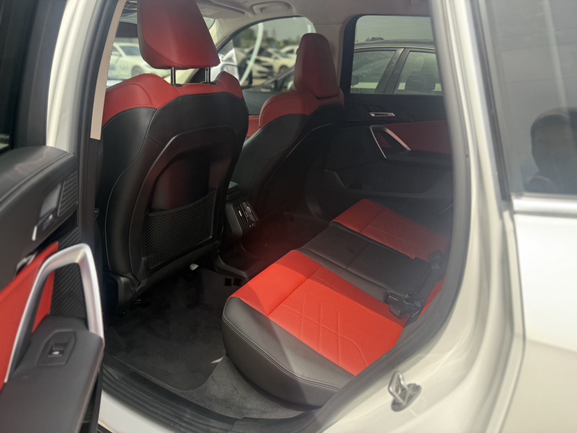 BMW X1 2023 car image #6