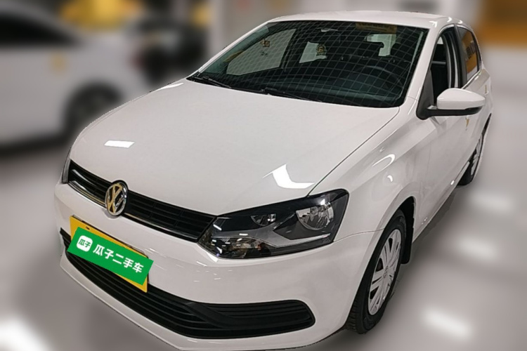 Volkswagen Polo 2018 car image #2