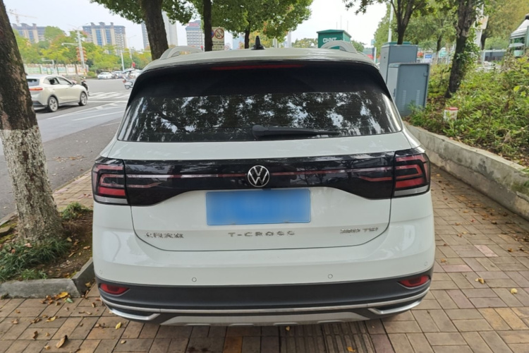 Volkswagen T-Cross 2023 car image #6