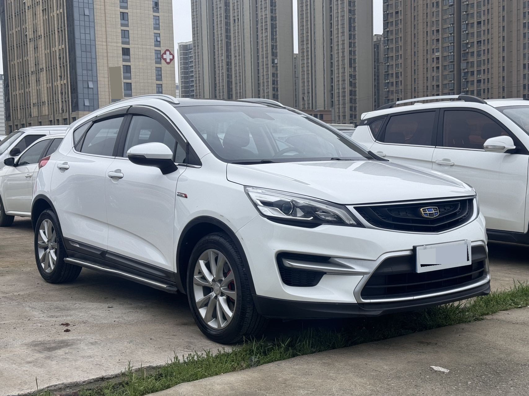 GEELY Emgrand GS 2018 car image #3