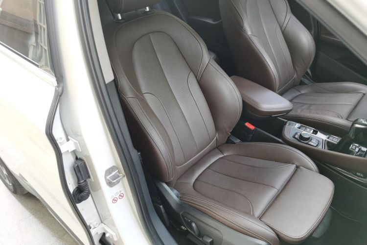 BMW X1 2019 #23 BMW X1 2019 car image #23