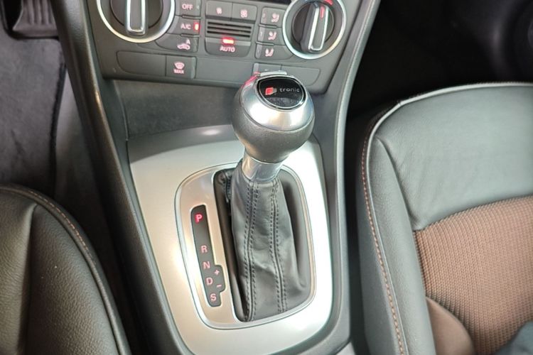 Audi Q3 2018 #14 Audi Q3 2018 car image #14