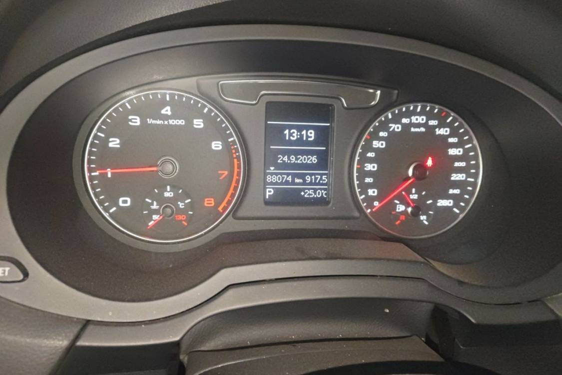 Audi Q3 2016 #25 Audi Q3 2016 car image #25