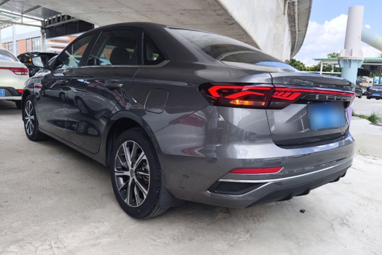 GEELY Emgrand 2021 #5 GEELY Emgrand 2021 car image #5