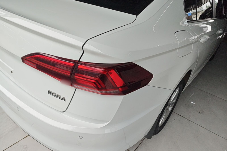 Volkswagen Bora 2020 car image #8