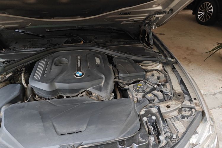 BMW 3 Series 2018 #29 BMW 3 Series 2018 car image #29