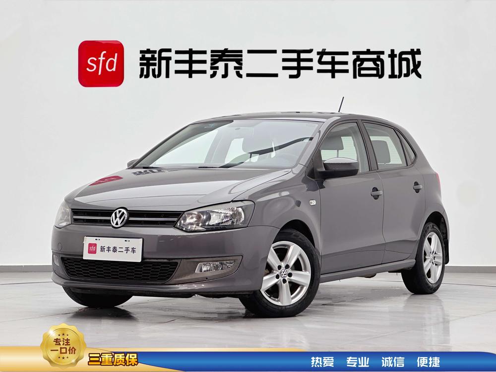 Volkswagen Polo 2012 car image #8