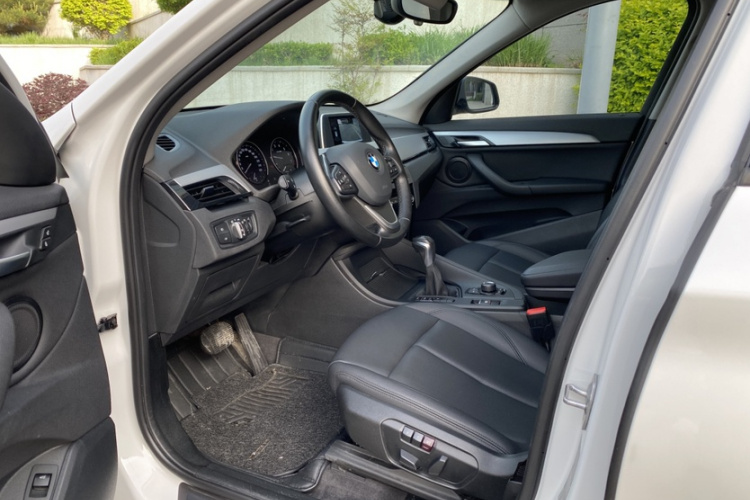 BMW X1 2019 #15 BMW X1 2019 car image #15