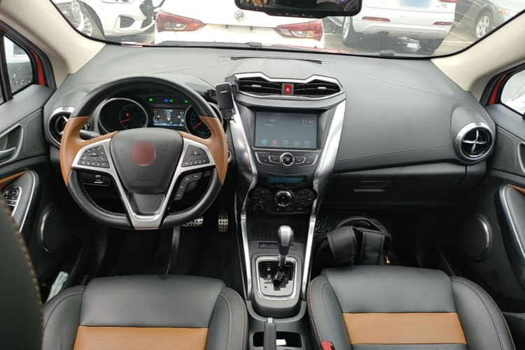 BYD Yuan 2016 #10 BYD Yuan 2016 car image #10