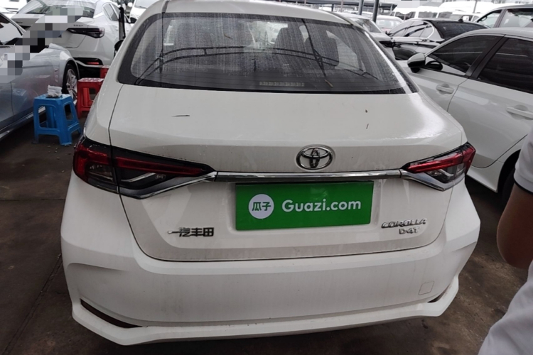 Toyota Corolla 2024 immagine di auto #6