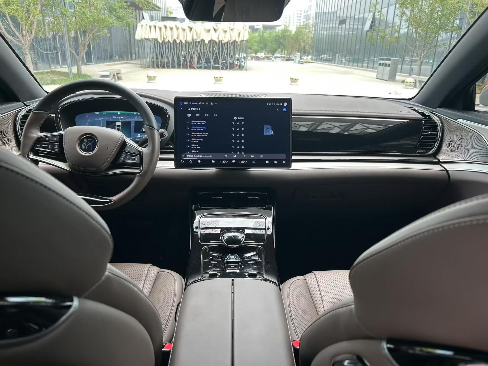 BYD Han 2024 car image #6