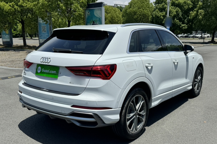 Audi Q3 2022 #7 Audi Q3 2022 car image #7