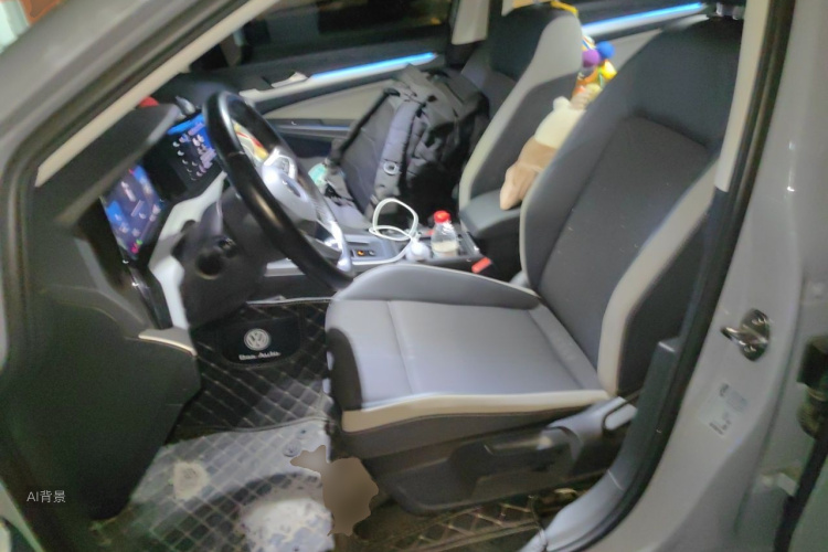 Volkswagen Golf 2021 car image #17