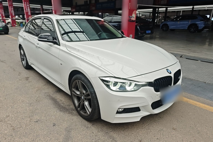 BMW 3 Series 2018 #4 BMW 3 Series 2018 car image #4