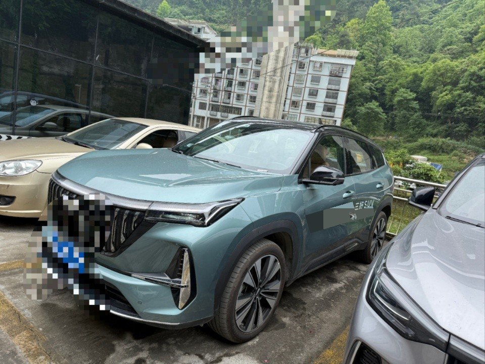 GEELY Boyue L 2025 GEELY Boyue L 2025 car image