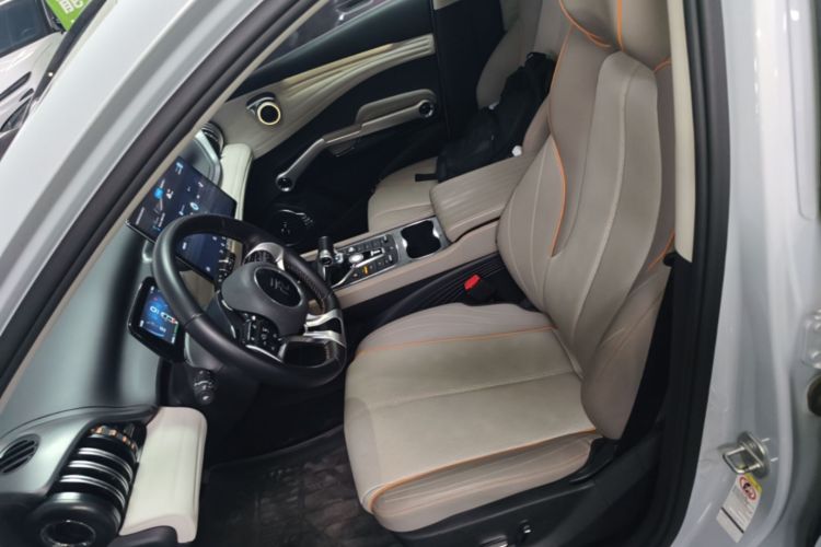 BYD Yuan Plus 2024 #15 BYD Yuan Plus 2024 car image #15