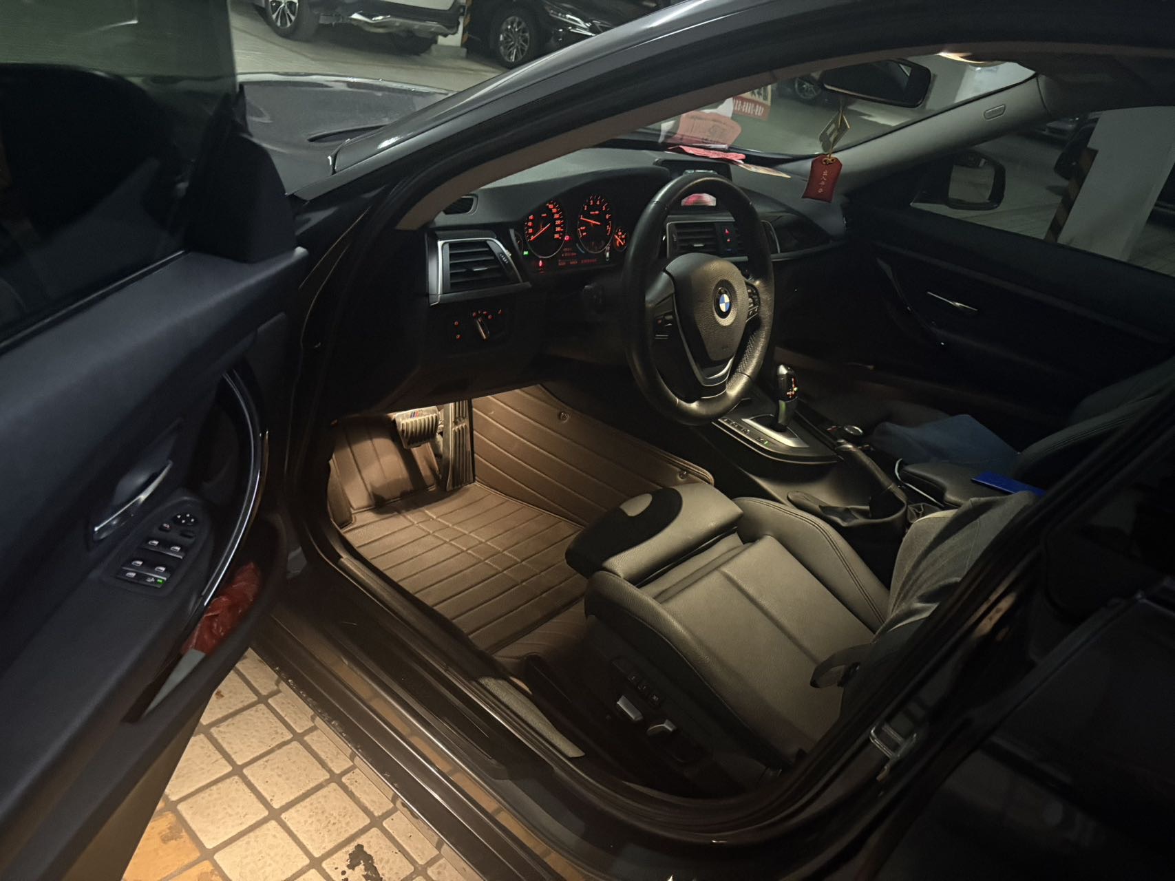 BMW 3 Series GT 2017 #2 BMW 3 Series GT 2017 car image #2