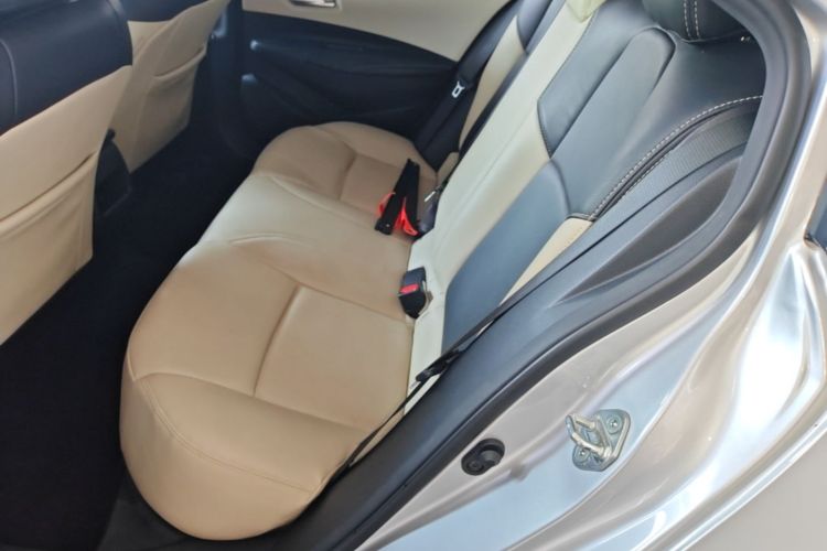 Toyota Corolla 2019 #19 Toyota Corolla 2019 car image #19