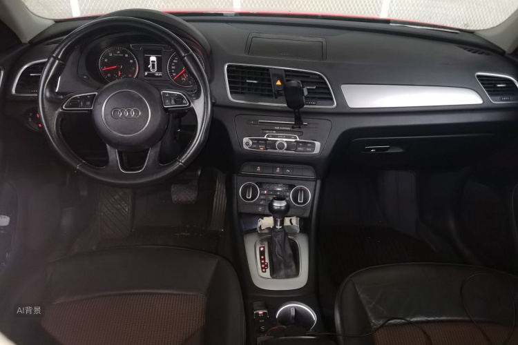 Audi Q3 2016 car image #11