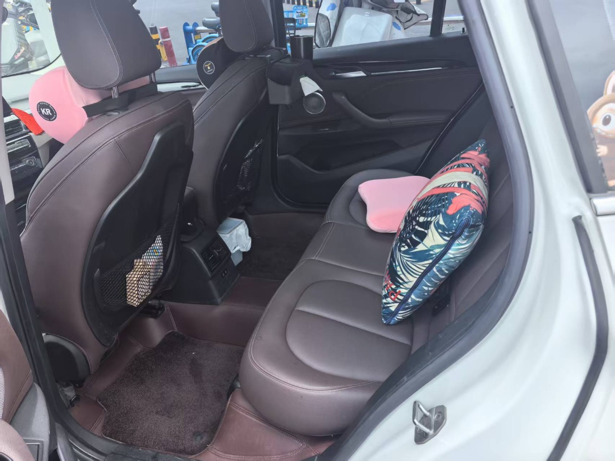 BMW X1 2021 car image #2