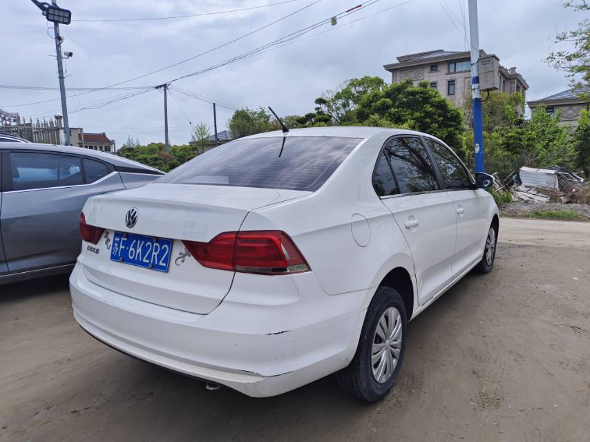 Volkswagen Santana 2018 صورة سيارة #9