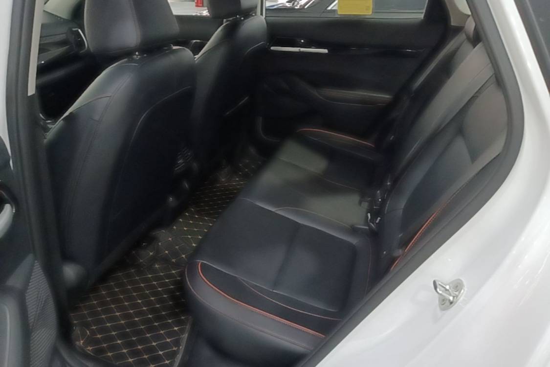 Kia Seltos 2026 car image #13
