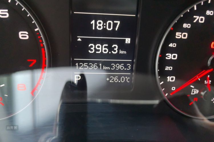 Audi Q3 2014 #14 Audi Q3 2014 car image #14
