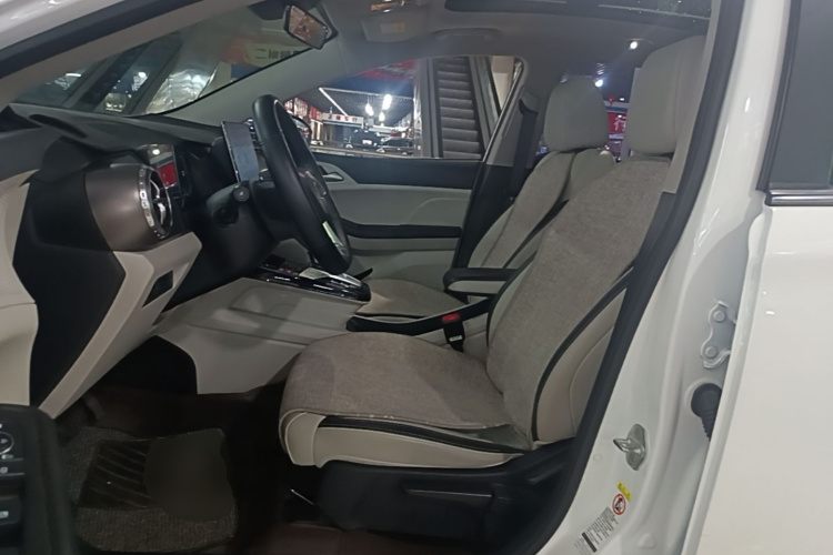 BYD Yuan Pro 2022 #15 BYD Yuan Pro 2022 image de voiture #15