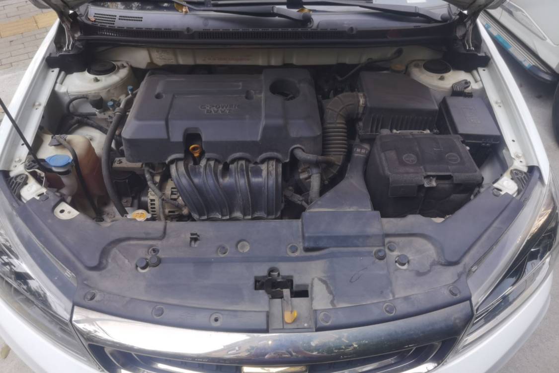 GEELY Emgrand 2019 car image #10