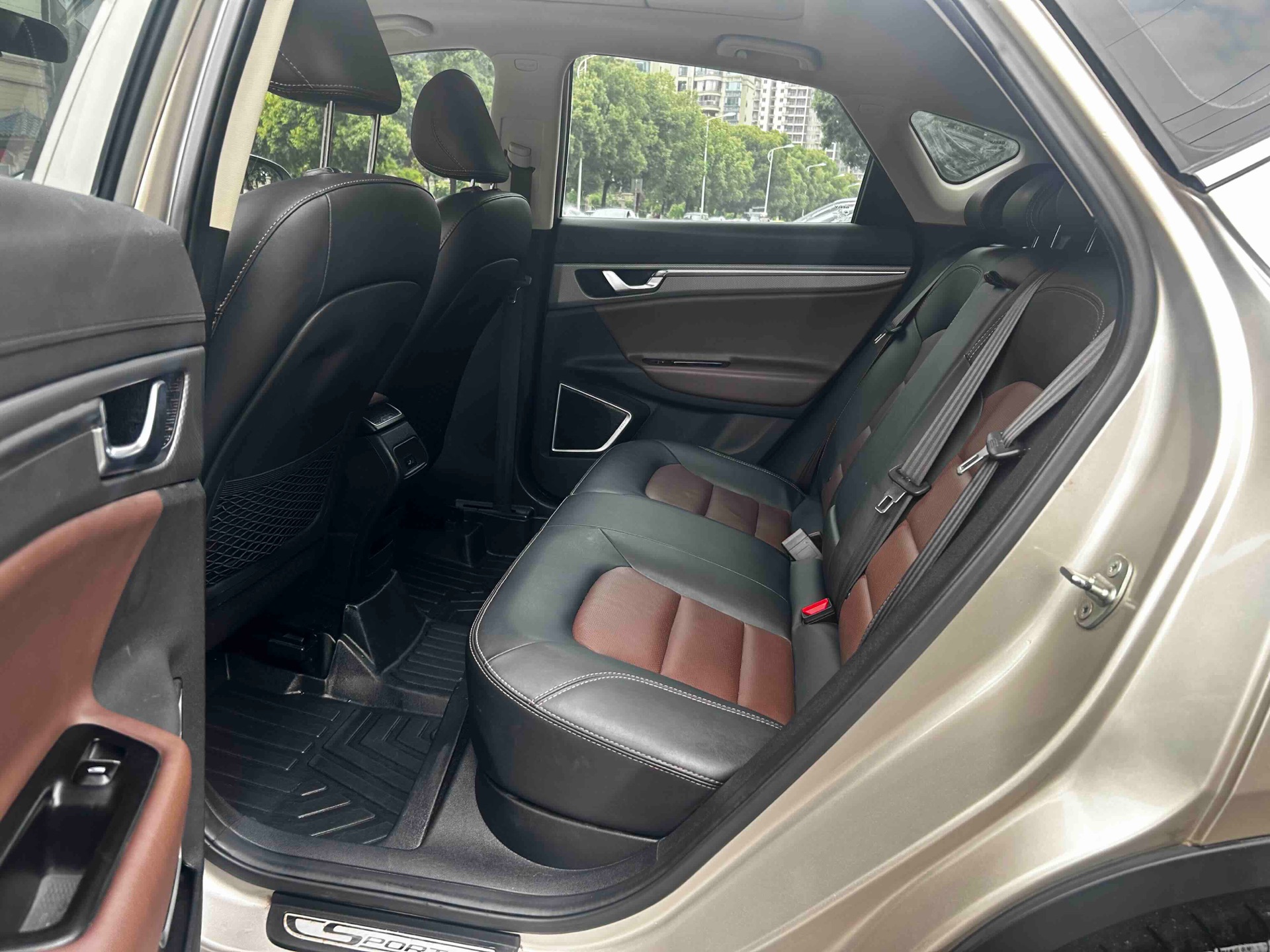 GEELY Emgrand GS 2018 #7 GEELY Emgrand GS 2018 car image #7