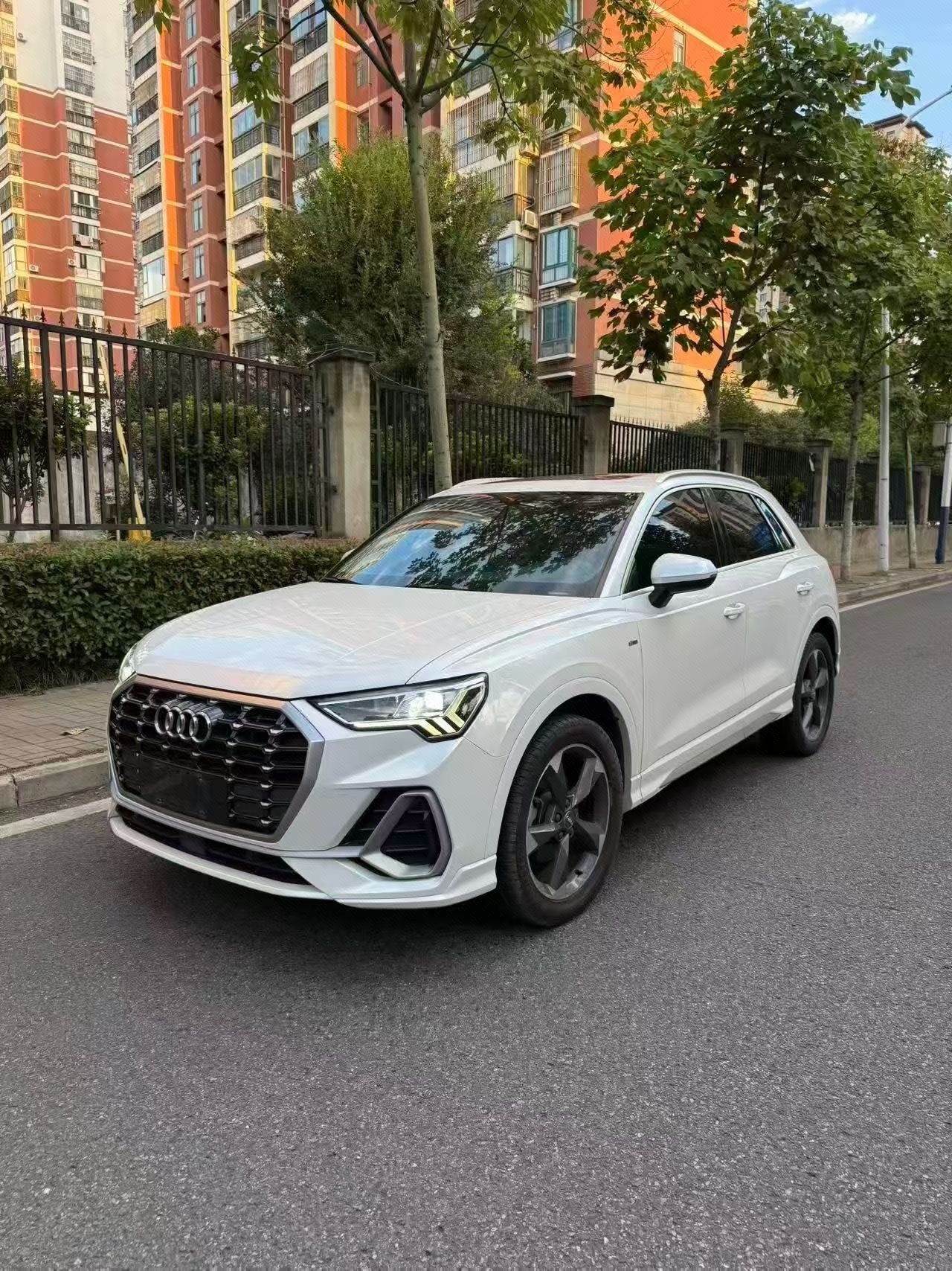 2020 2020 car image
