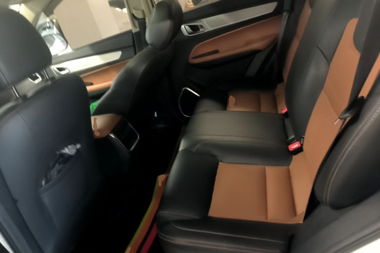 GEELY Vision X6 2019 car image #17
