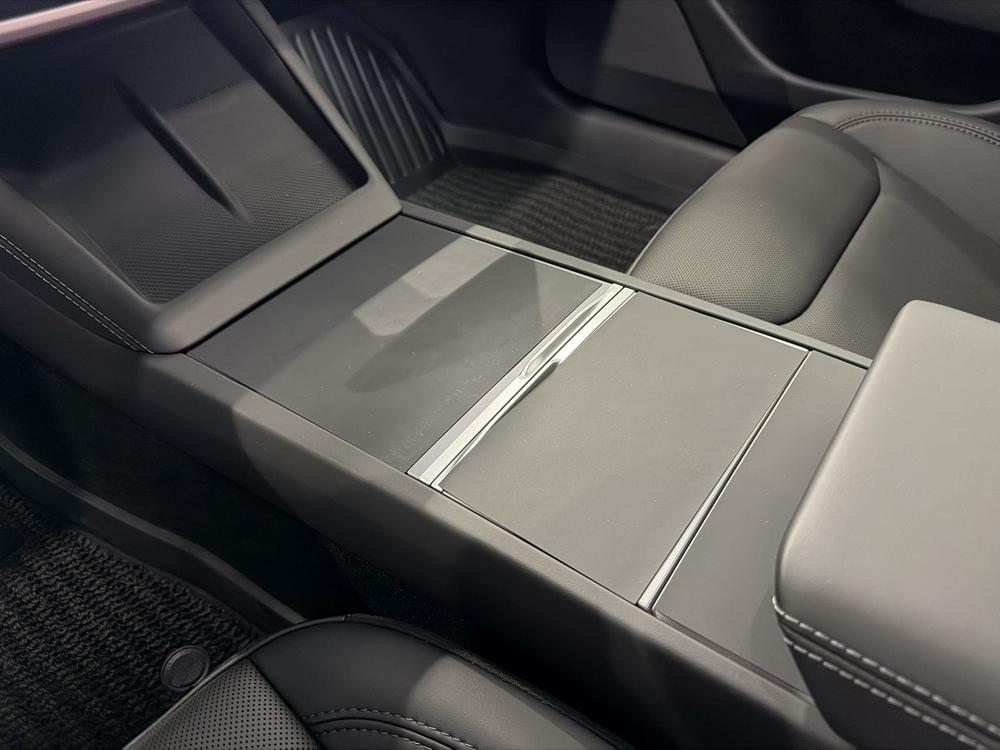 Tesla Model 3 2025 #10 Tesla Model 3 2025 car image #10