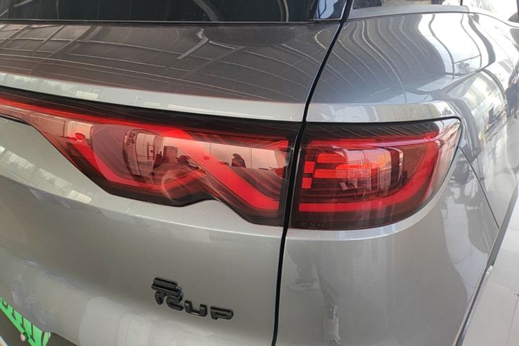 BYD YuanUP 2025 #8 BYD YuanUP 2025 immagine di auto #8