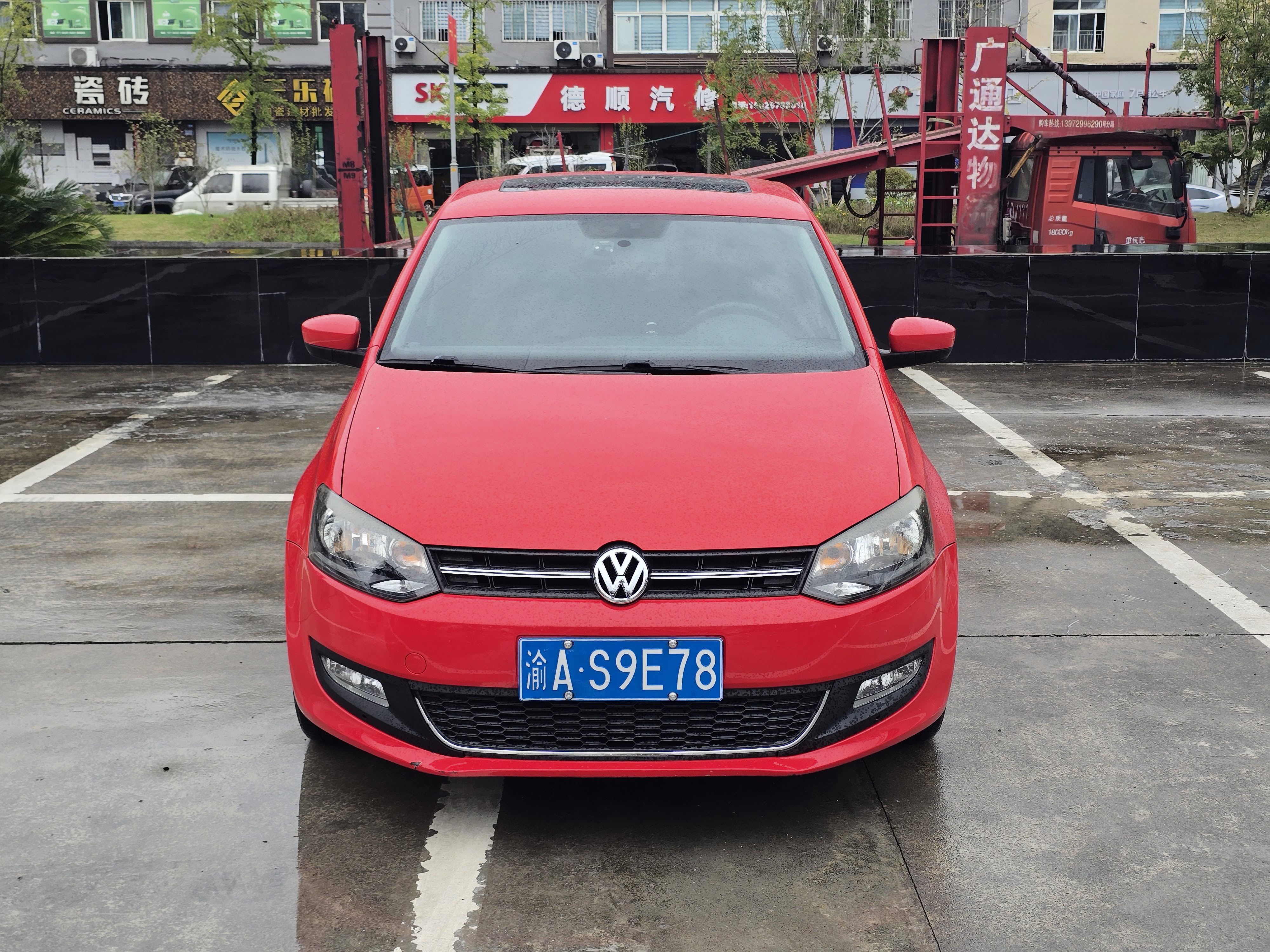 Volkswagen Polo 2011 #2 Volkswagen Polo 2011 car image #2