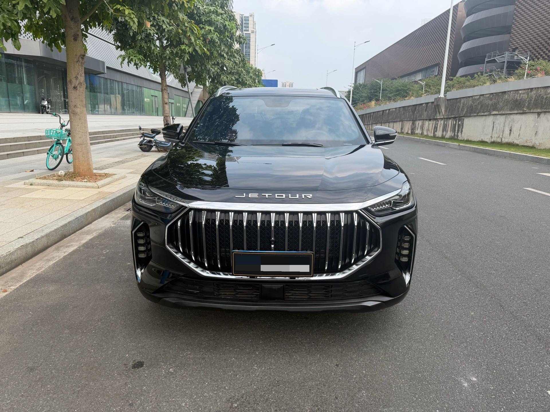 Jetour X70 PLUS 2024 car image #2