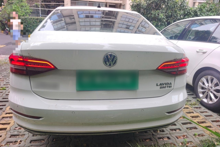 Volkswagen Lavida 2019 #6 Volkswagen Lavida 2019 car image #6