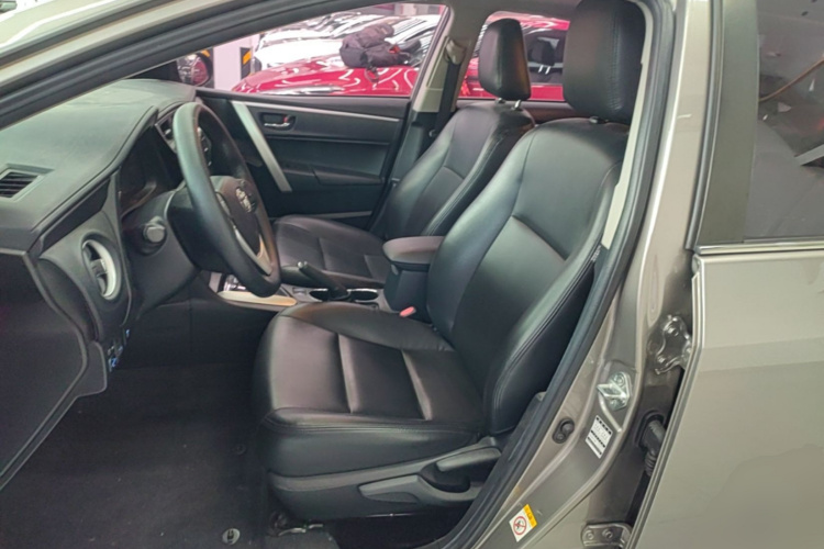 Toyota Corolla 2019 #15 Toyota Corolla 2019 car image #15