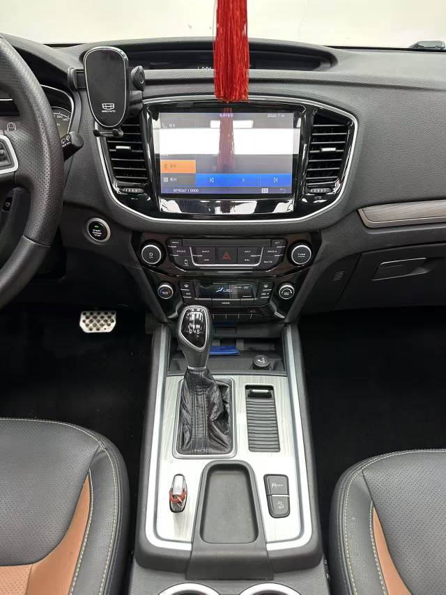 GEELY Vision X6 2018 imagem de carro #9