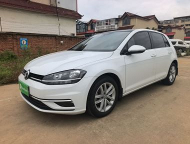 Volkswagen Golf 2018 car image 