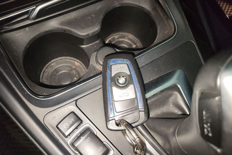 BMW 3 Series 2016 #9 BMW 3 Series 2016 car image #9