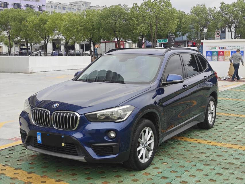 BMW X1 2019 car image 