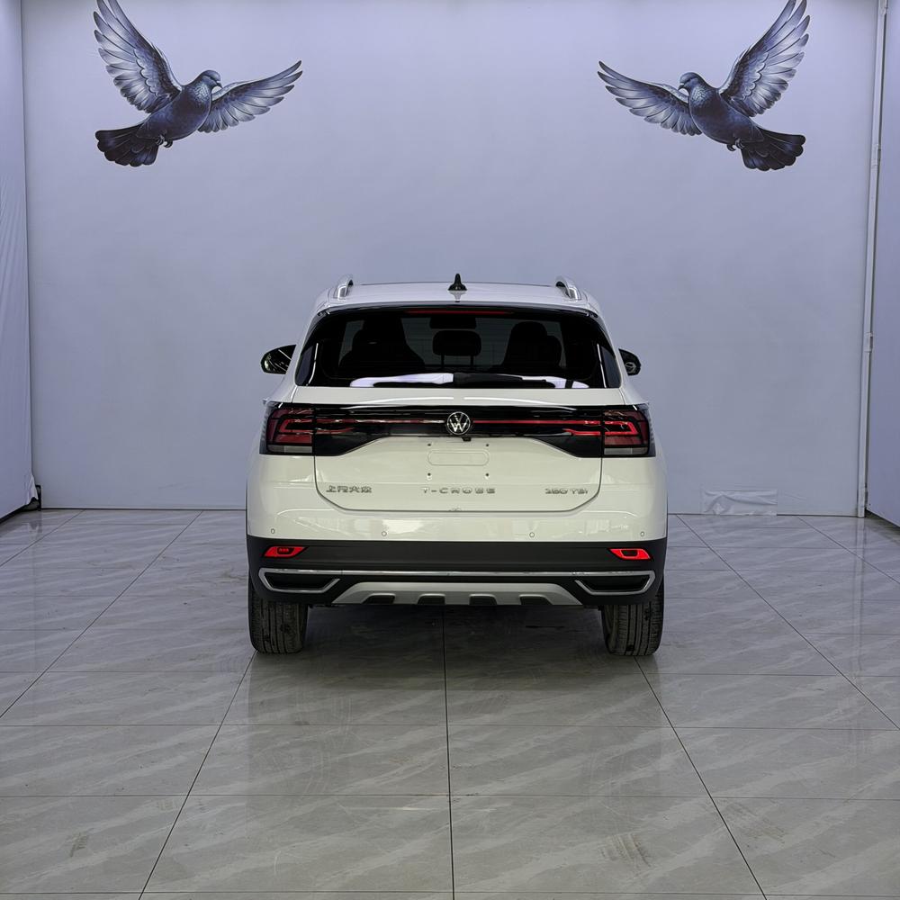 Volkswagen T-Cross 2022 car image #5