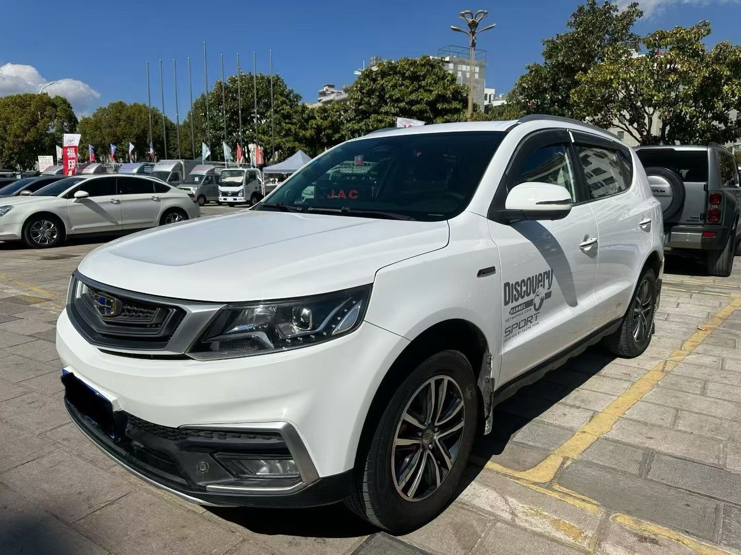 GEELY Vision X6 2018 GEELY Vision X6 2018 immagine di auto
